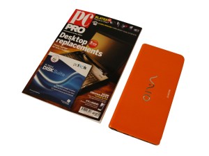 Sony VAIO P Series al costat de PC Pro